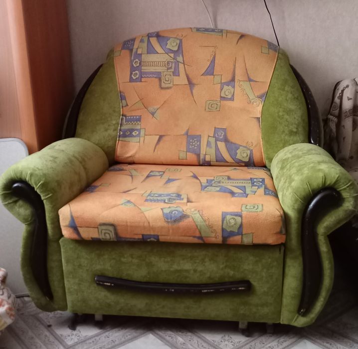 Продам кресло кровать б/у