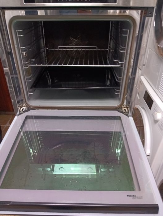 Иноксова печка за вграждане Миеле Miele с 2 години гаранция!