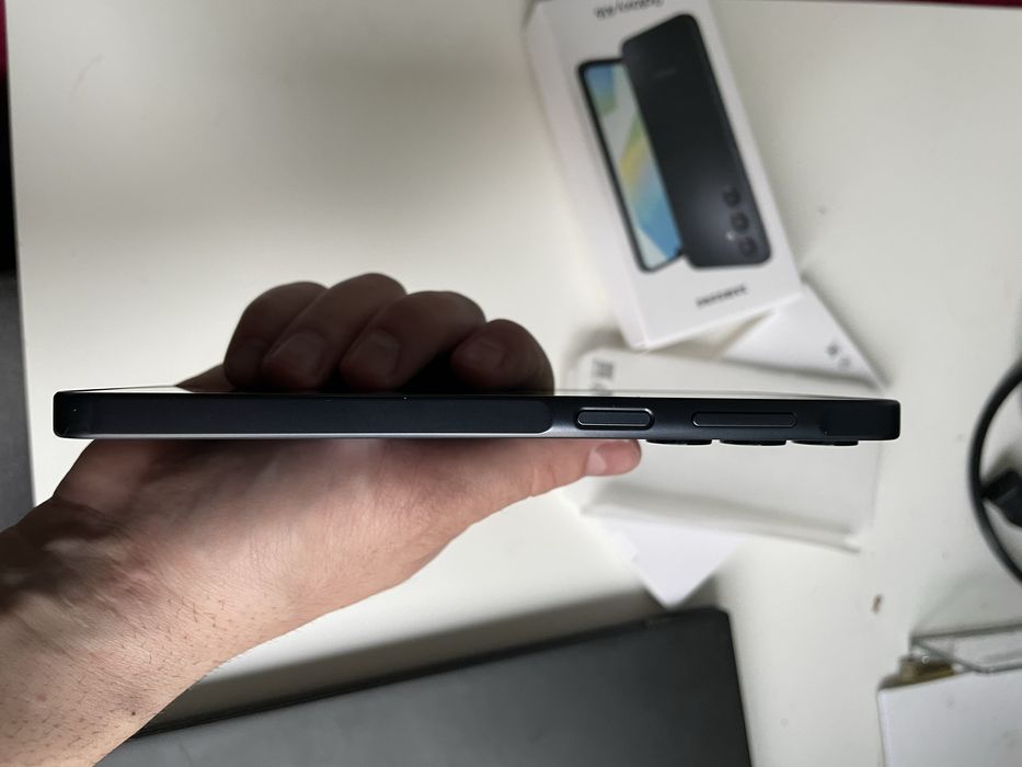 Samsung A16 чисто нов