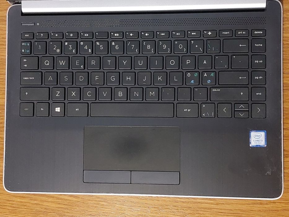 Laptop HP 14 i3 7020U 2,3Ghz, 8GB 256GB, Intel HD 620, Windows 11, Office 2024