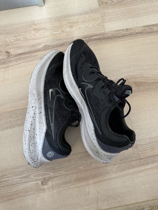 Зимни маратонки Nike!Nike Zoom Winflo 8 Shield DC3727-001. Размер 42.5