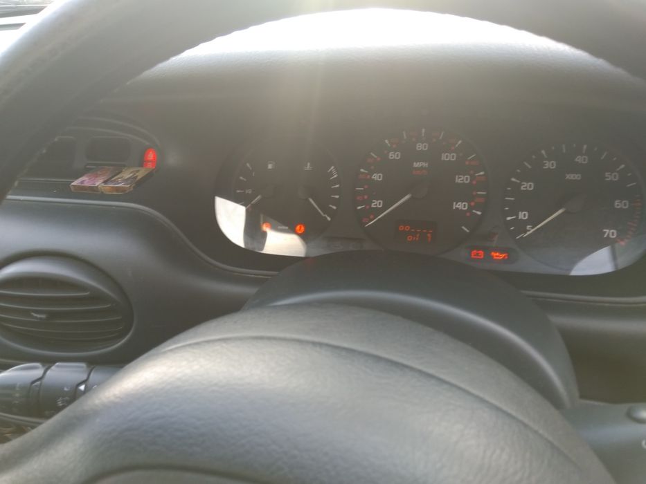 Рено Меган  1.6е