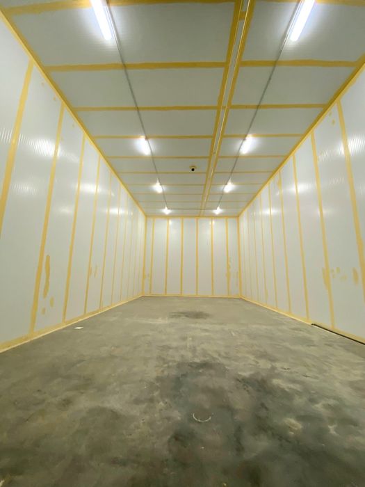 Фруктохранилище действующее.