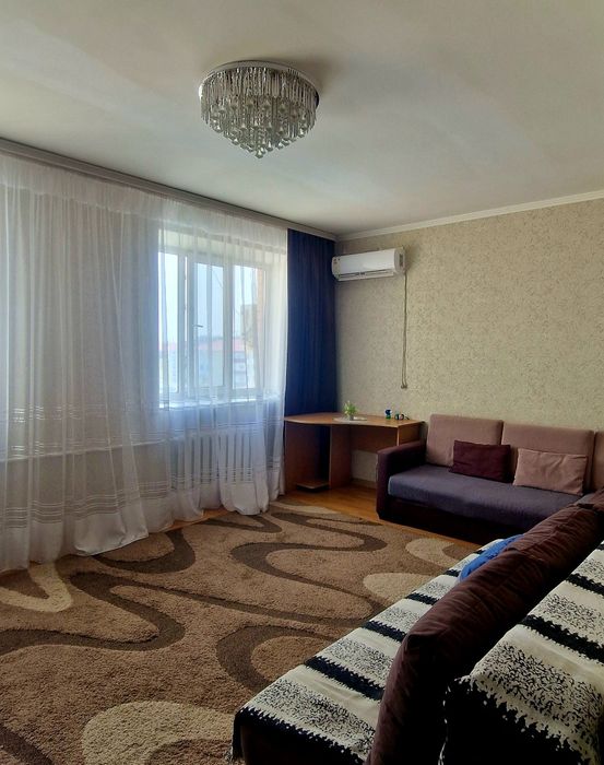 Квартира часы,ночь,сутки.