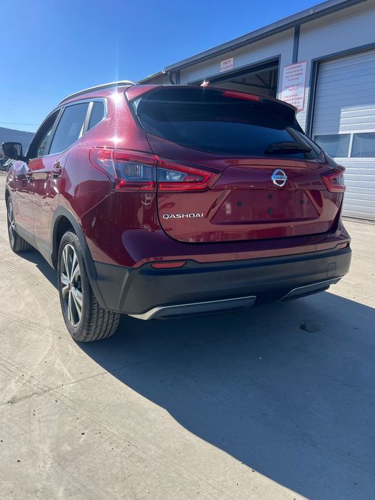 DEZMEMBREZ Piese Auto Nissan Qashqai J11 Facelift Connecta Motor 1.2 Benzina DIG-T cod HRA2DDT Fata Completa Bara fata capota Trager far Portiera Fata spate Stanga Dreapta Hain cu luneta Cutie viteze manuala 6 trepte Set jante aluminiu R18