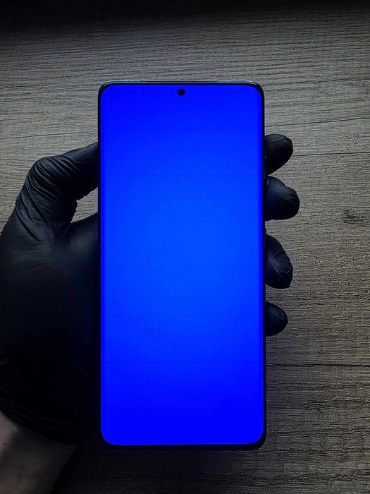 Samsung Galaxy S21 Ultra 256GB + S Pen + 2 huse Mous + 2 huse Spigen