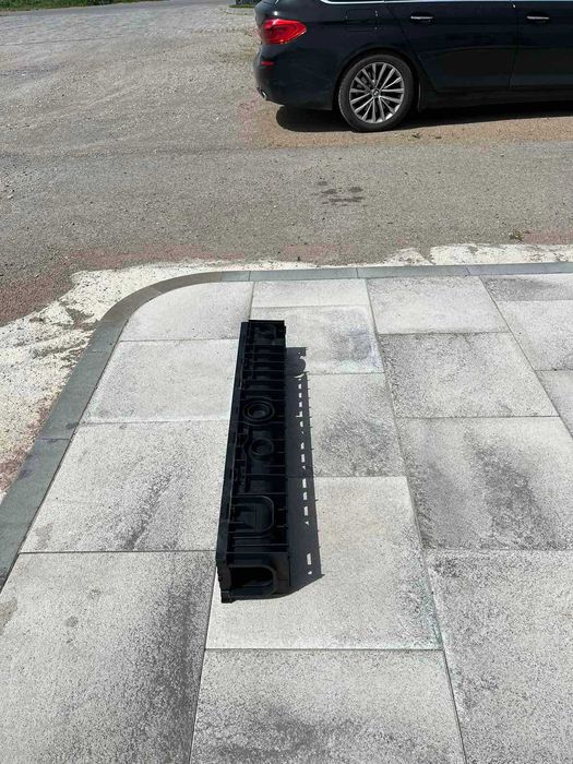 Линеен отводнител 100х100х1m с решетка PAGF, B125 - #Земелрок