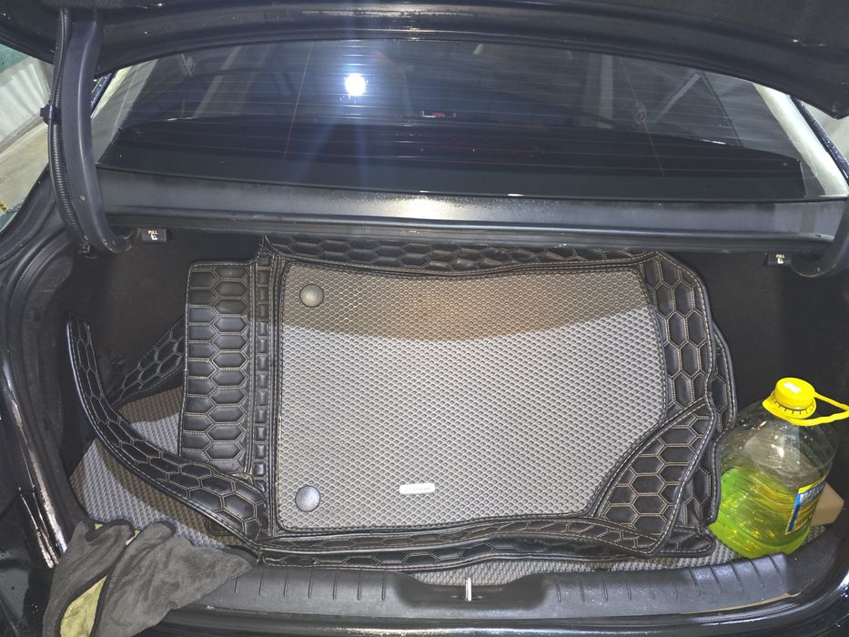 Полик элантра 2023,состояние хорошее