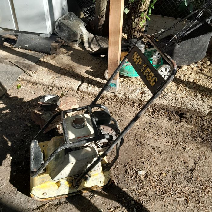 Compactor Wacker  cu motor HONDA pe benzină