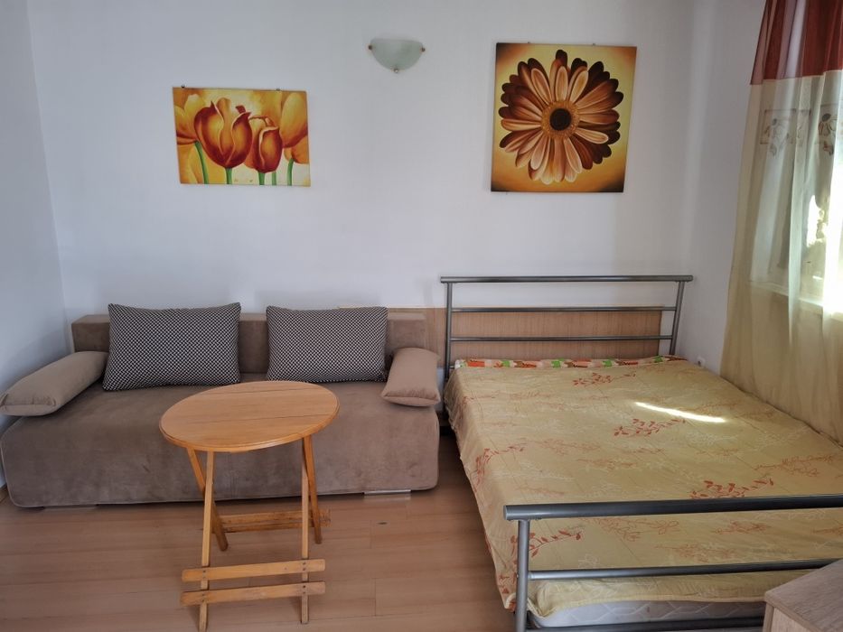 Дава се под наем Магазин в к.к. Слънчев бряг - 46 кв.м за 255 € - Снимка #1