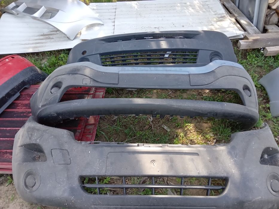 Diferite  piese  auto  golf 5  motor  20  140 cp   cod bmm