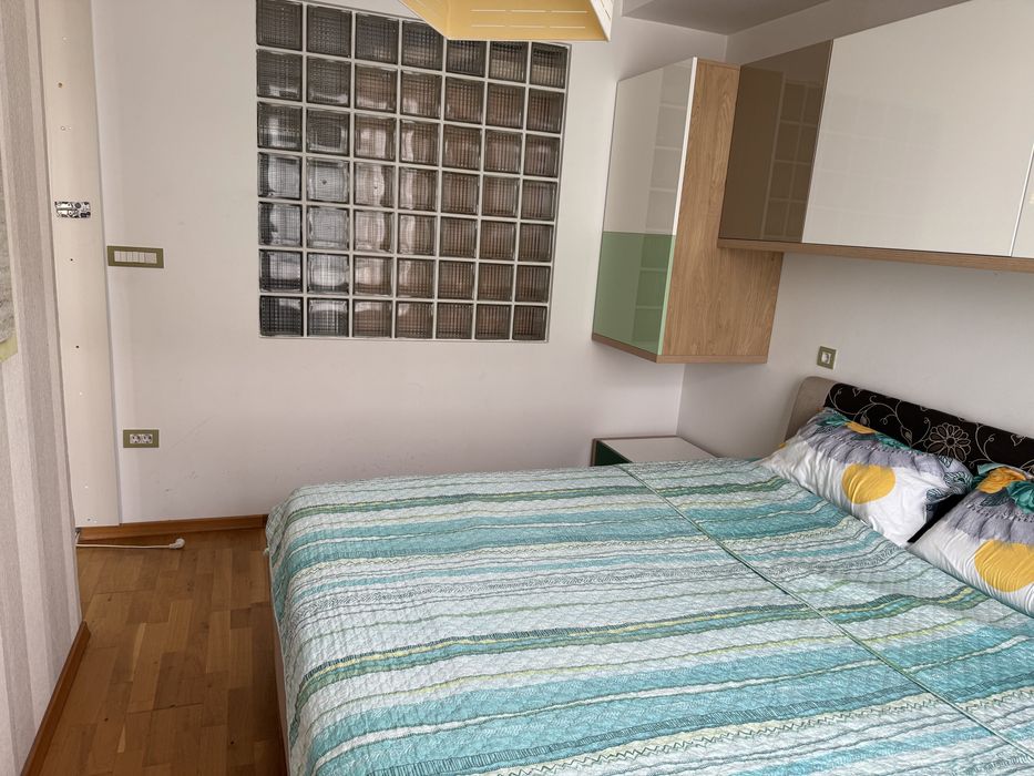 Inchiriez Apartament 2 camera Ared UTA