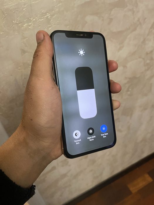 Продам IPhone X 256gb