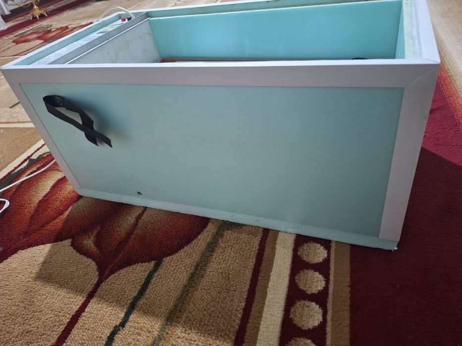 Инкубатор аппарат