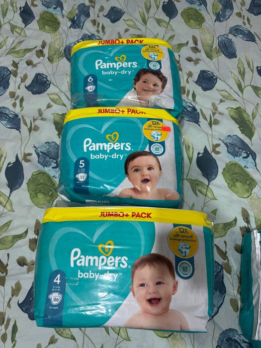 Гащички и памперси на “ Pampers””