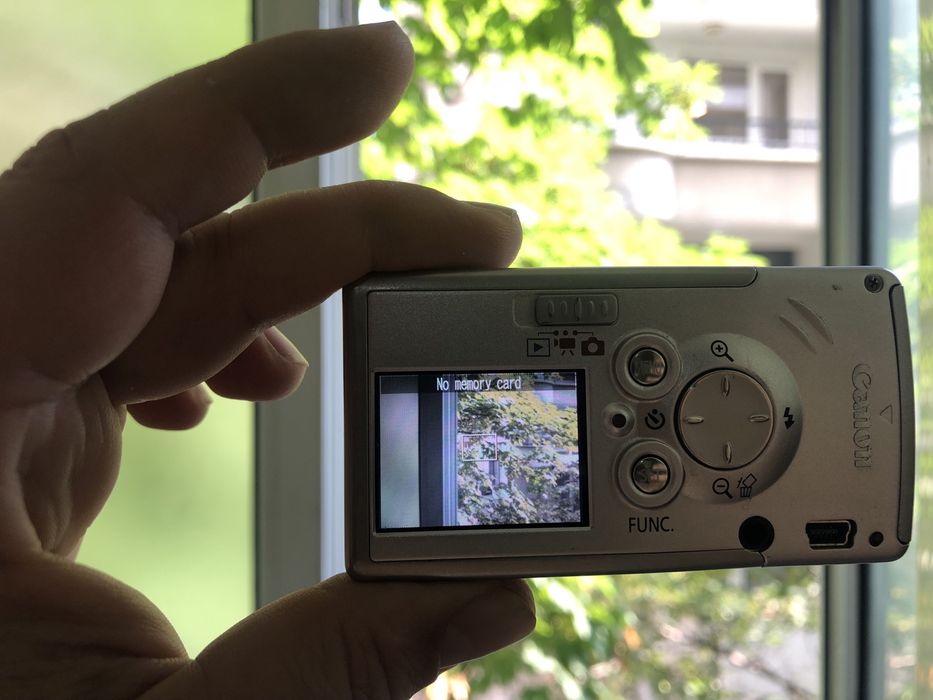 Canon Digital IXUS i-фотоапарат(камера)