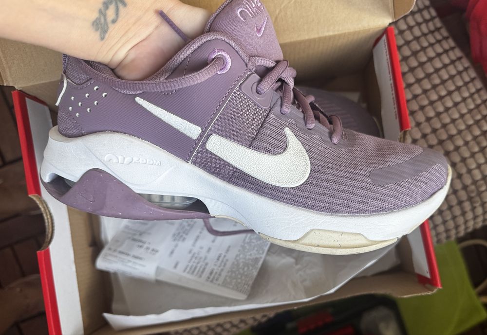 Дамски маратонки Nike Uplift SC 37.5 - Нови