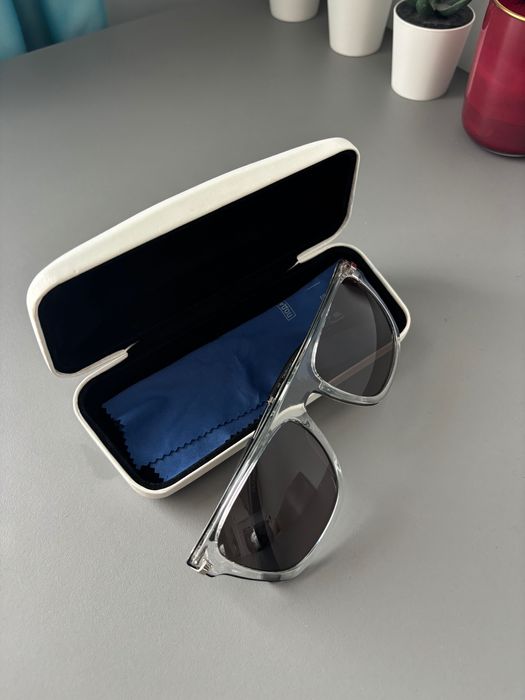 Слънчеви очила Calvin Klein