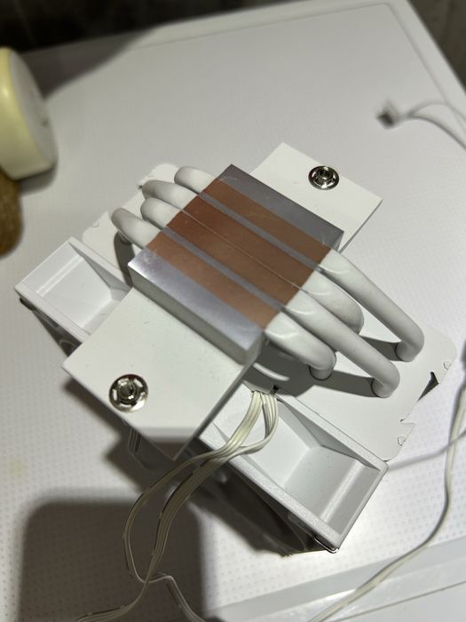 Кулер для процессора Deepcool AG400 Digital White