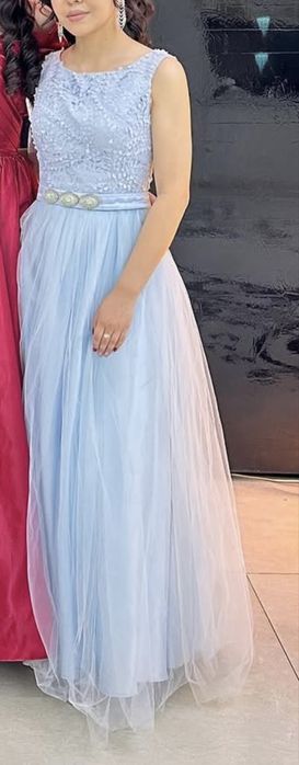 Вечернее платье, идеально на выпускной