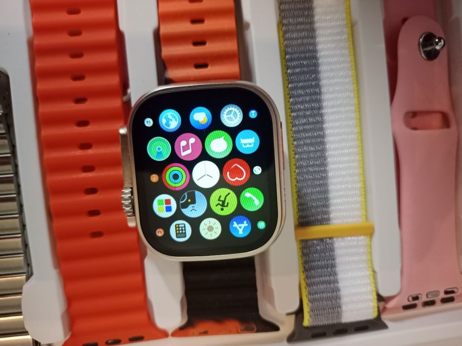 Продам часы ultra новые