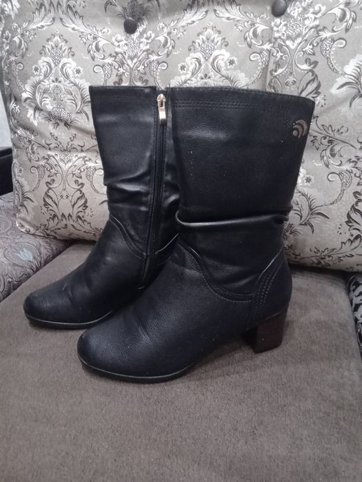 Продам сапоги и полусапожки