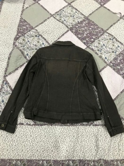 Джинсовая женская куртка