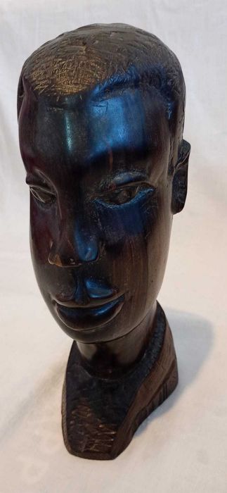 Sculptura africana (bust) in lemn de abanos, foarte masiva