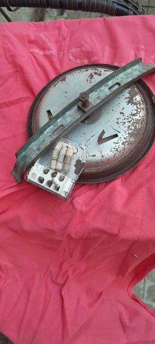 Плоча за котлон и отоплителна  печка с реотани