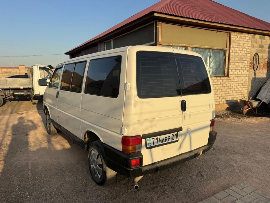 Продам Volkswagen Transporter