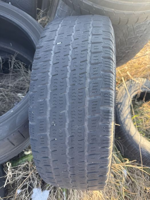 Продавам гуми