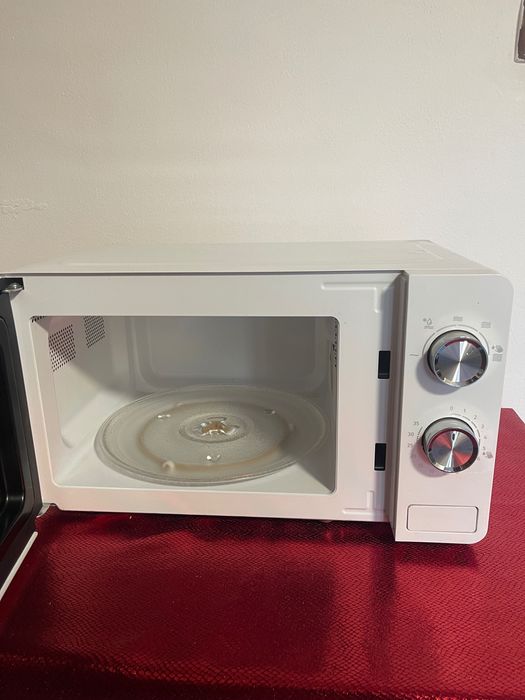 Cuptor microunde Gorenje 20L 800W cu cutie