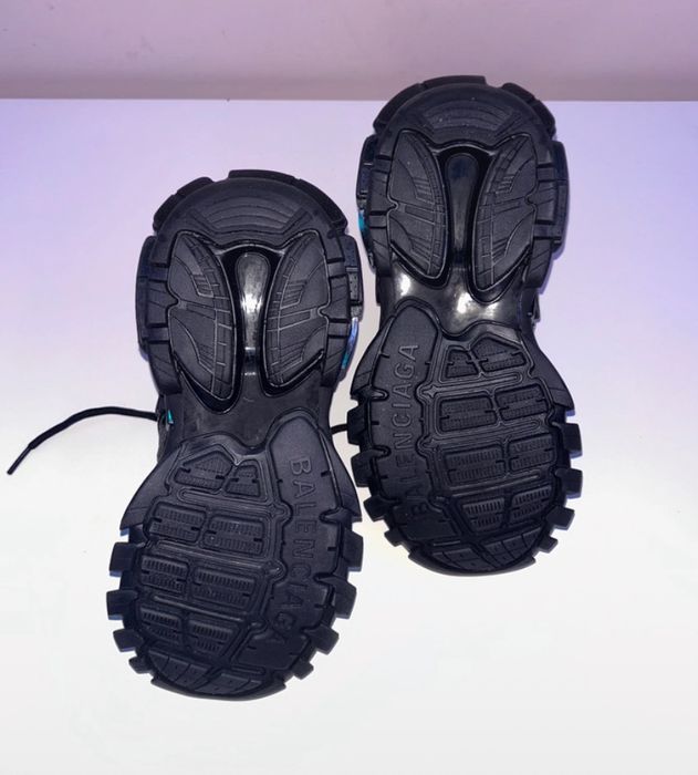 Balenciaga track.2