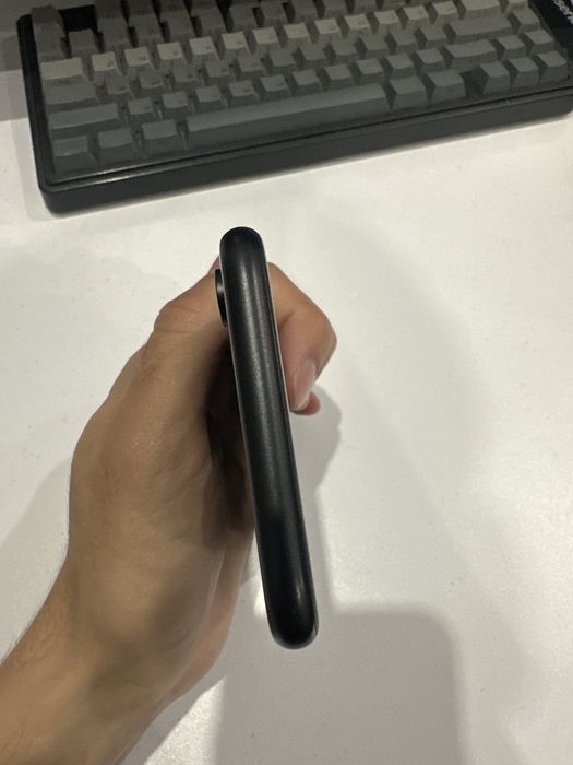 IPHONE XR 64 gb black