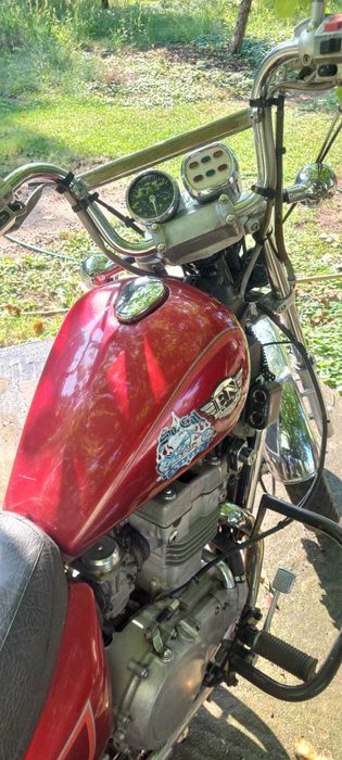 Vand motocicleta Kawasaki , model EN 500