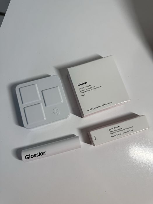 Glossier козметика