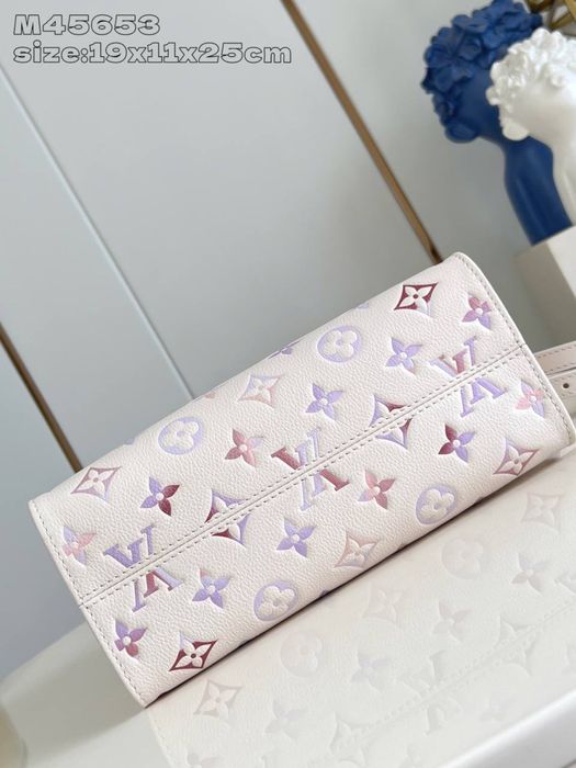 Geanta Louis Vuitton OnTheGo