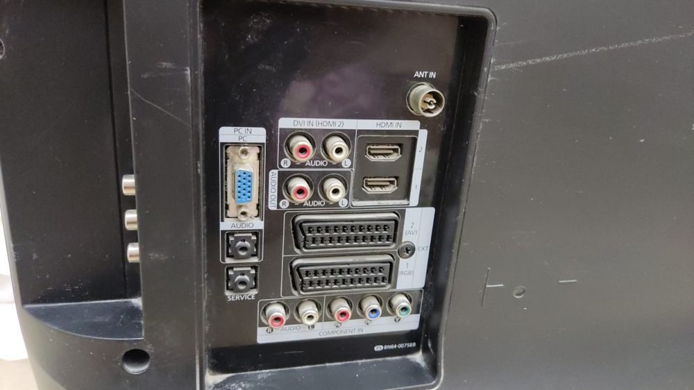 Продам телевизор