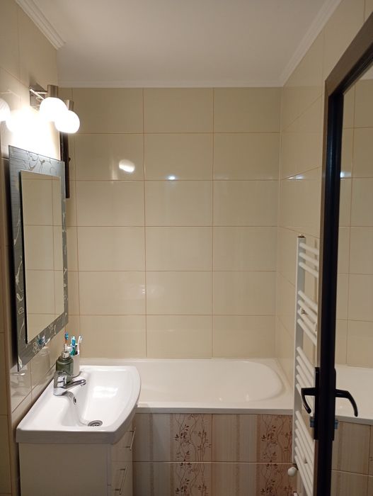 Închiriez apartament 3 cam cf 1 decomandat