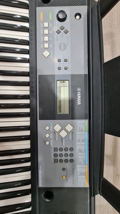 Продаётся синтезатор Yamaha