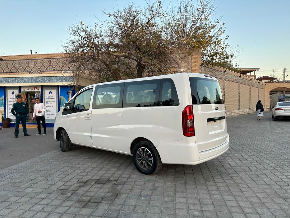 JAC M3 Plus 9-местный минивэн Full Tayyor Damas Labo va changan orniga