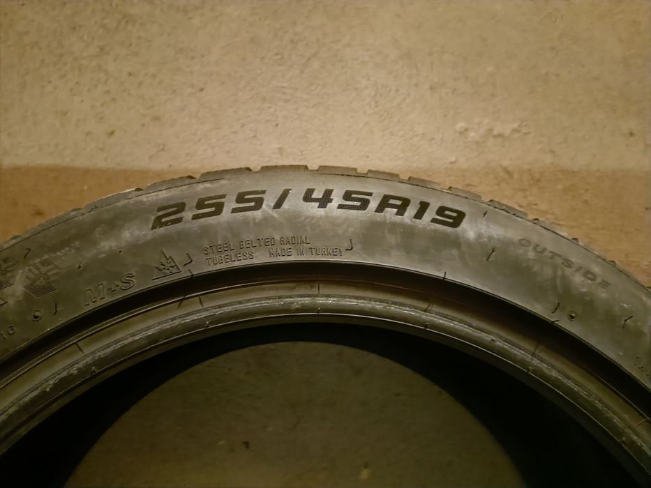 255 45 R19 Falken DOT24