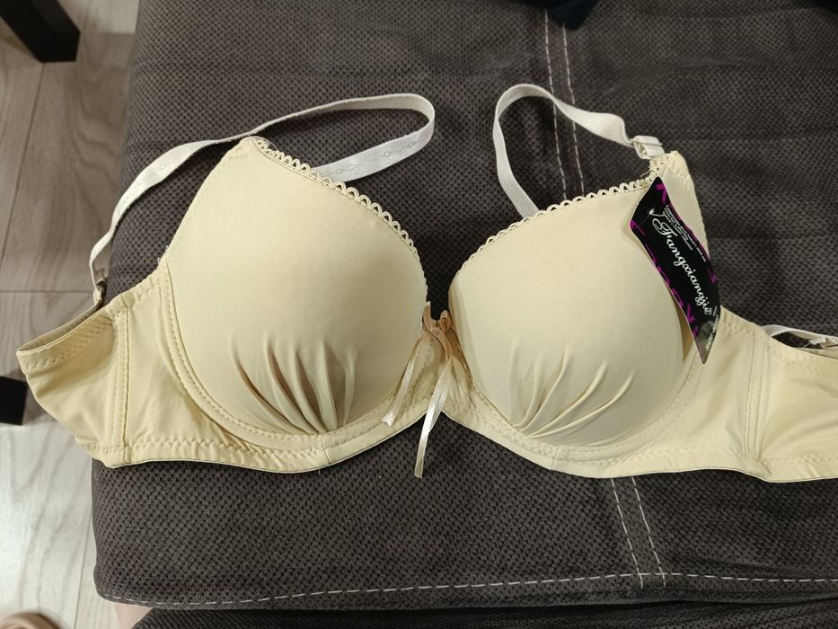 Sutien nou, nude, cu sustinere