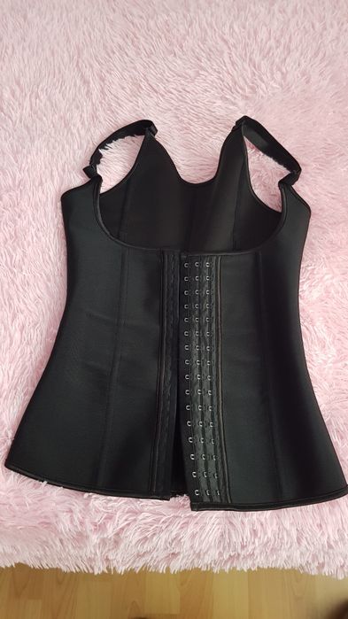 Продам плотный корсет