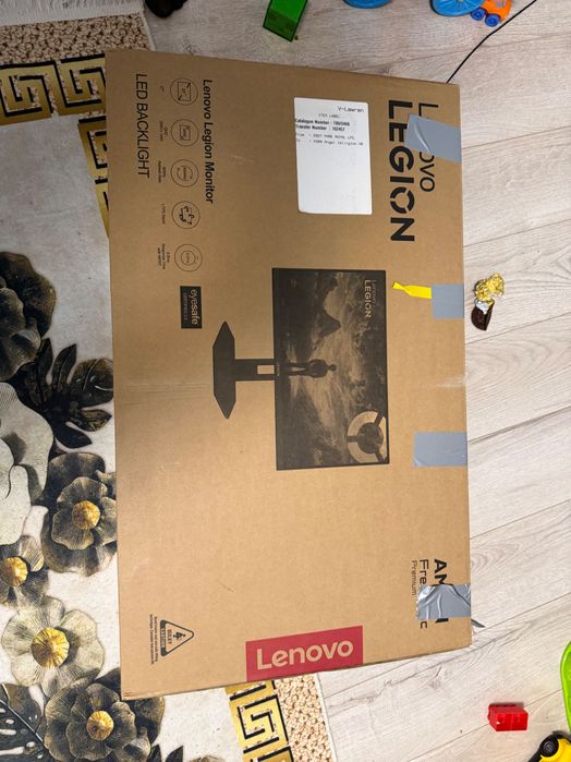 Гейминг монитор Lenovo - Legion 27Q, 27'', 300Hz, 0.5ms, черен
