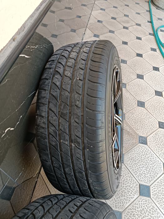 Vossen Burama Stil Diska Balon Sotiladi 195 55 R15 Holati ideal