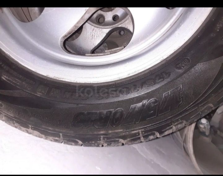 Продам диски  с резиной