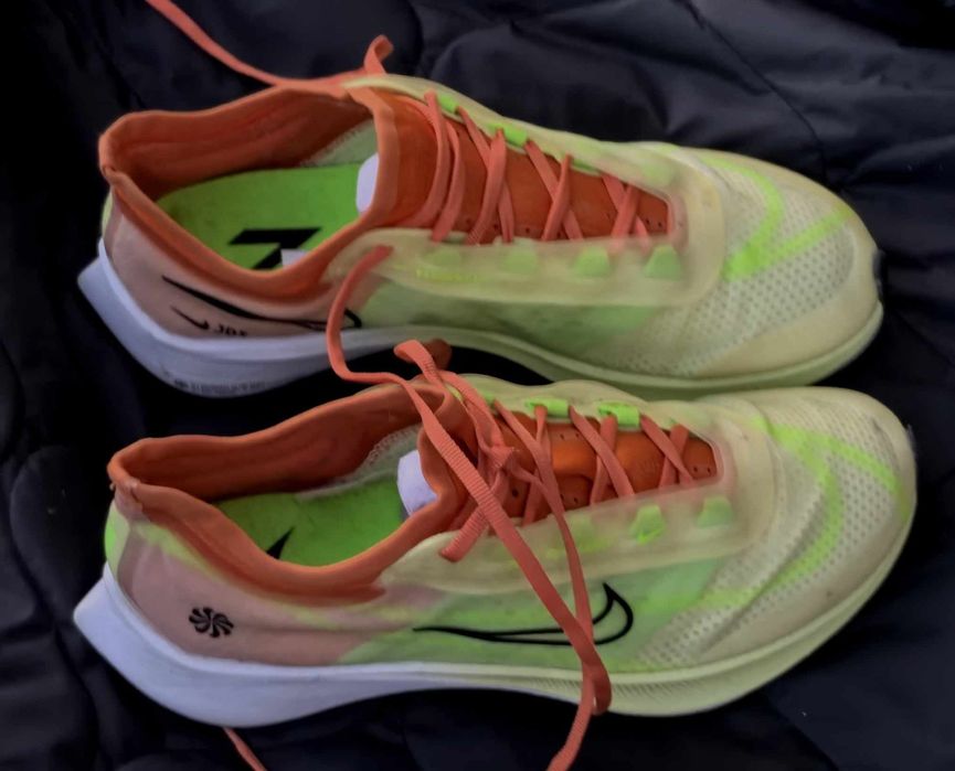 Nike Zoom Fly 3 Rise оригинални дамски сникърси 38,5 номер