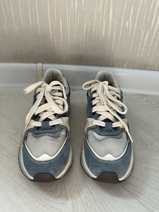 Кроссовки для мужского пола