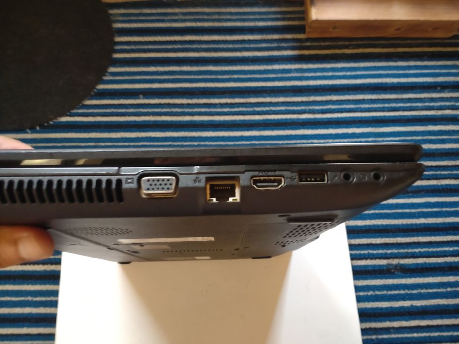 Laptop Acer aspire 5736z
